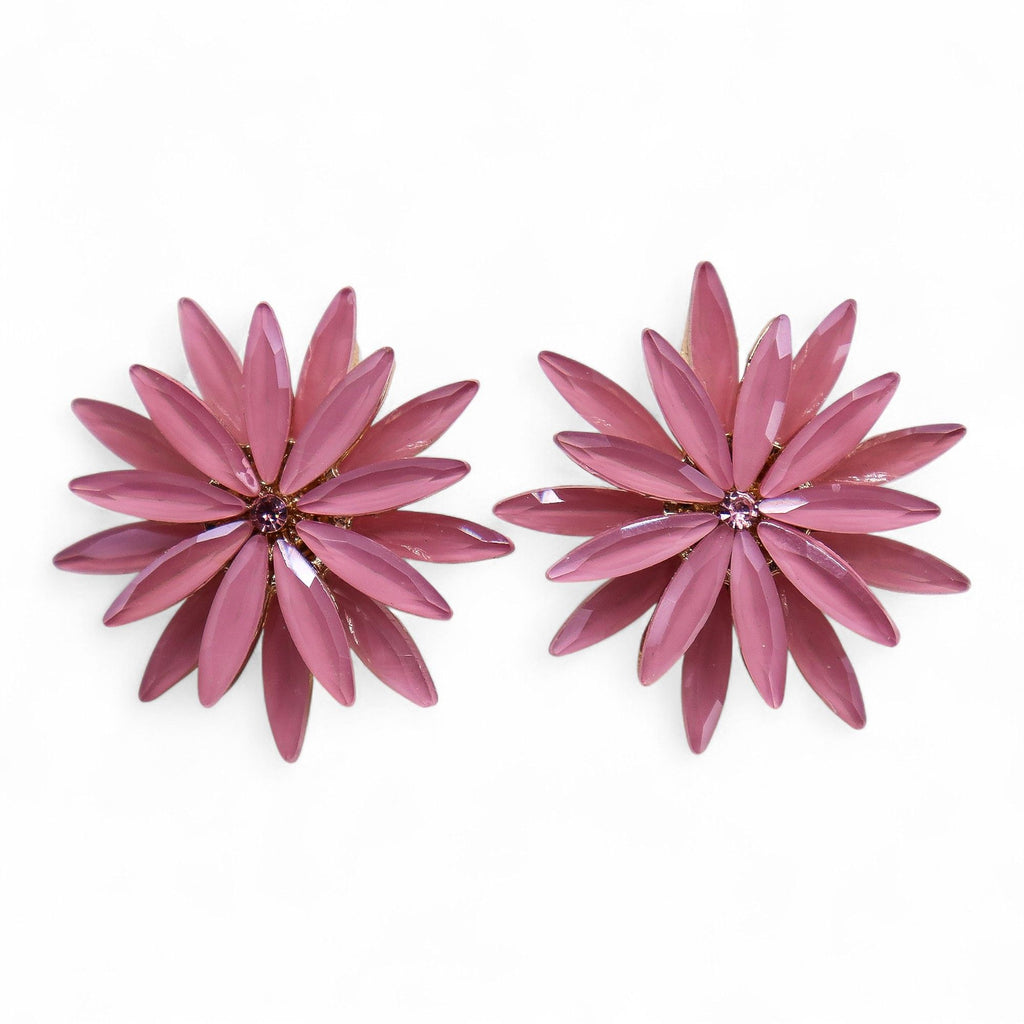 Soft Pink - Vintage Glass - Flower Earrings